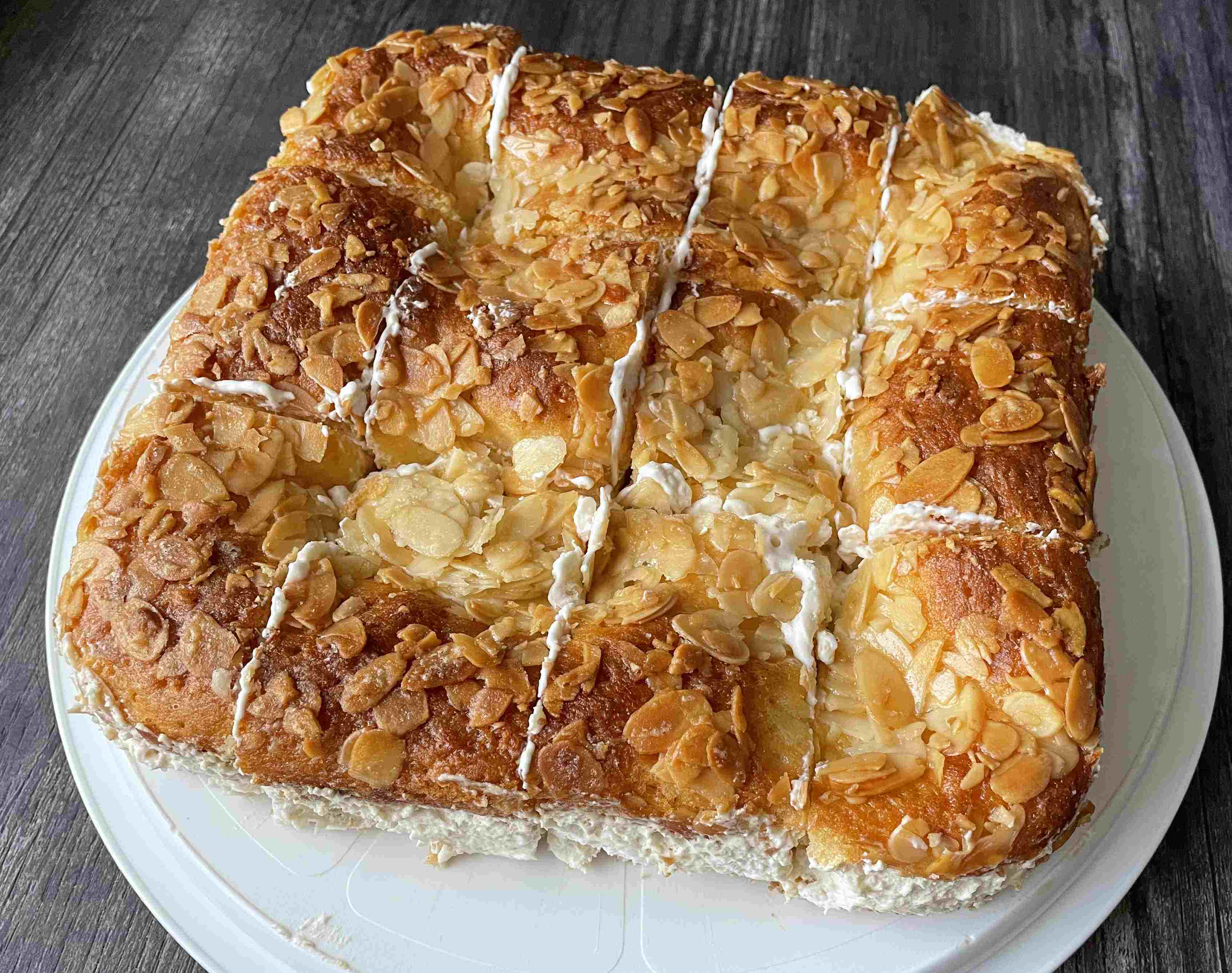 Milchfreier Bienenstich